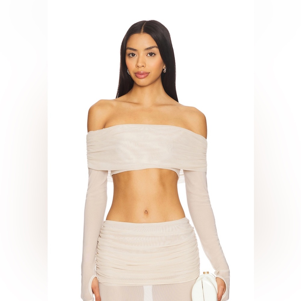 cream  Off-Shoulder top + skirt SET like helsa - Picture 5 of 8